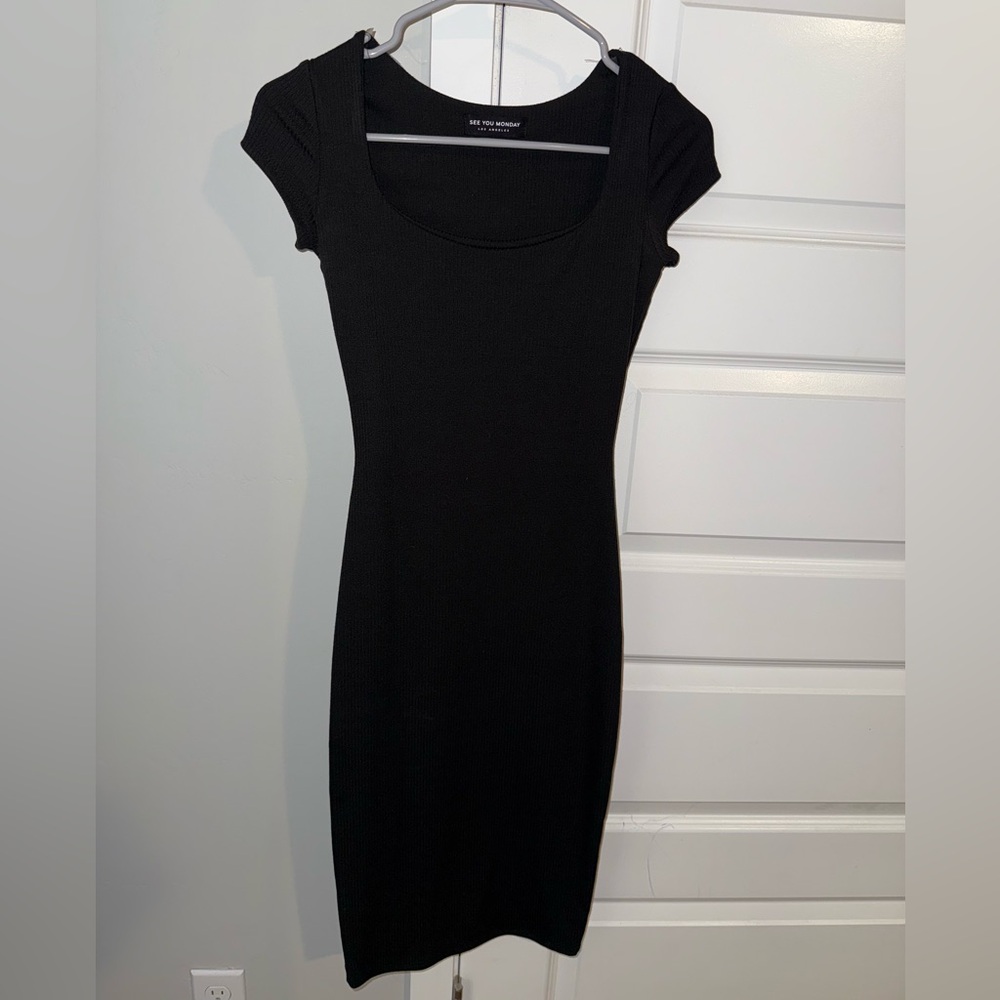 See You Monday Black Bodycon Dress Short Sleeve Scoop Neck